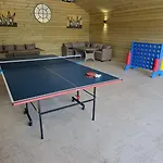 Leahys Pod Park * كورك
