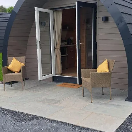 Leahys Pod Park مكان تخييم *