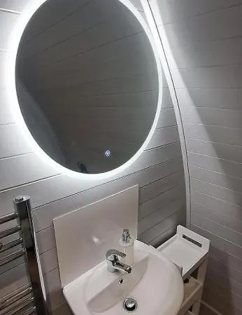 مكان تخييم Leahys Pod Park كورك